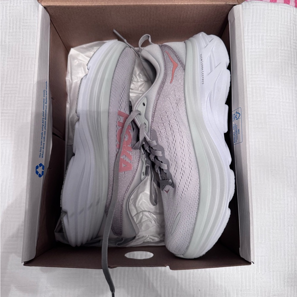 Hoka Gray Athletic Shoes with Modern Chunky Sole Hoka Bondi 8